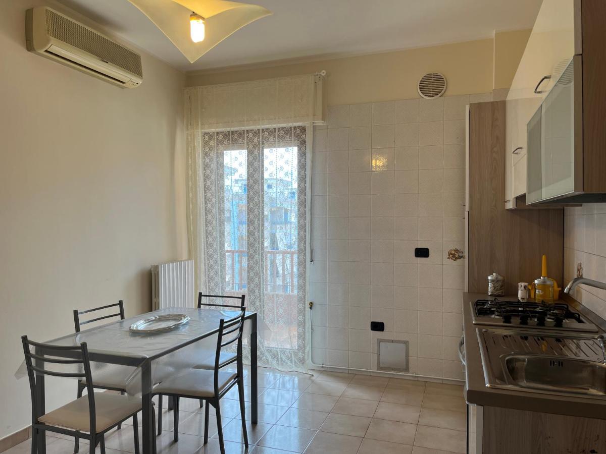 Apulian Heart Elegante Appartamento جويا ديل كولي المظهر الخارجي الصورة